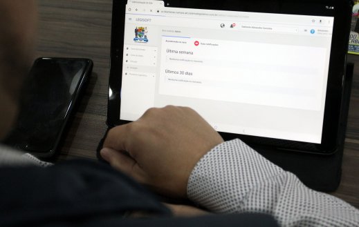 Câmara de Blumenau adota sistema interno 100% digital para a atividade legislativa