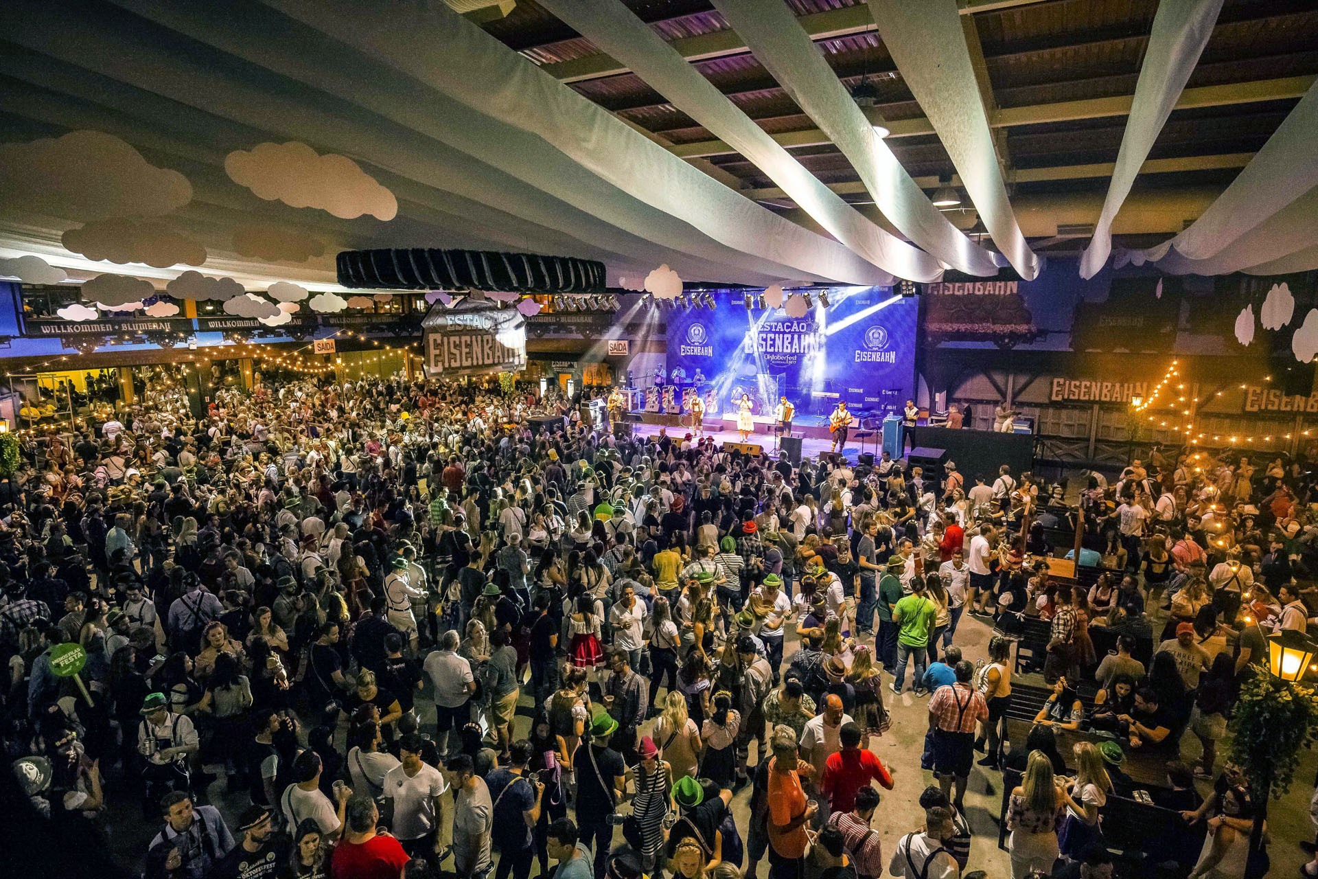 Comissão de Finanças dá parecer favorável à emenda que altera quantidade de ingressos cortesias para festas germânicas