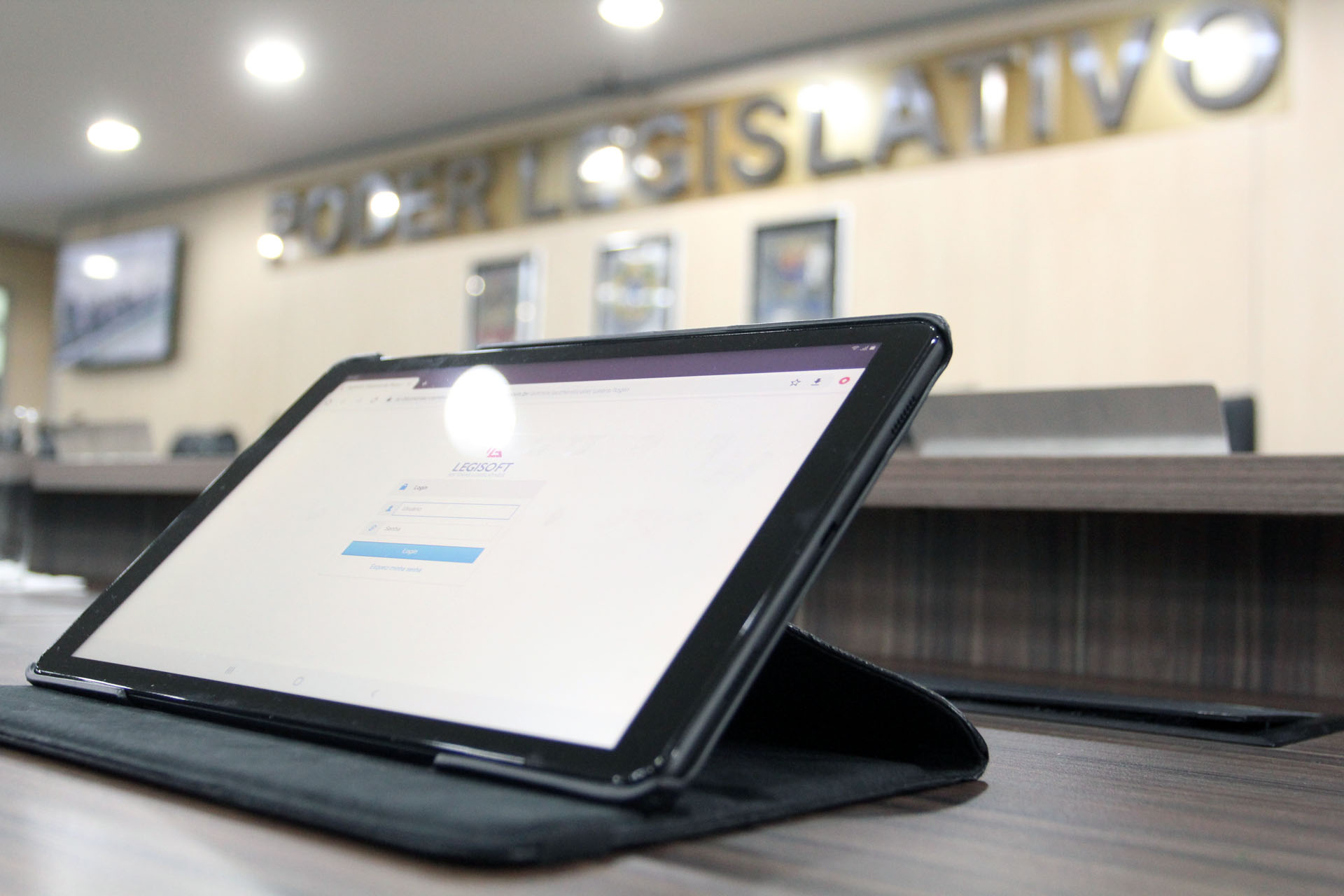 Aprovado projeto que isenta mesários do pagamento de taxas de inscrição em concursos públicos do município