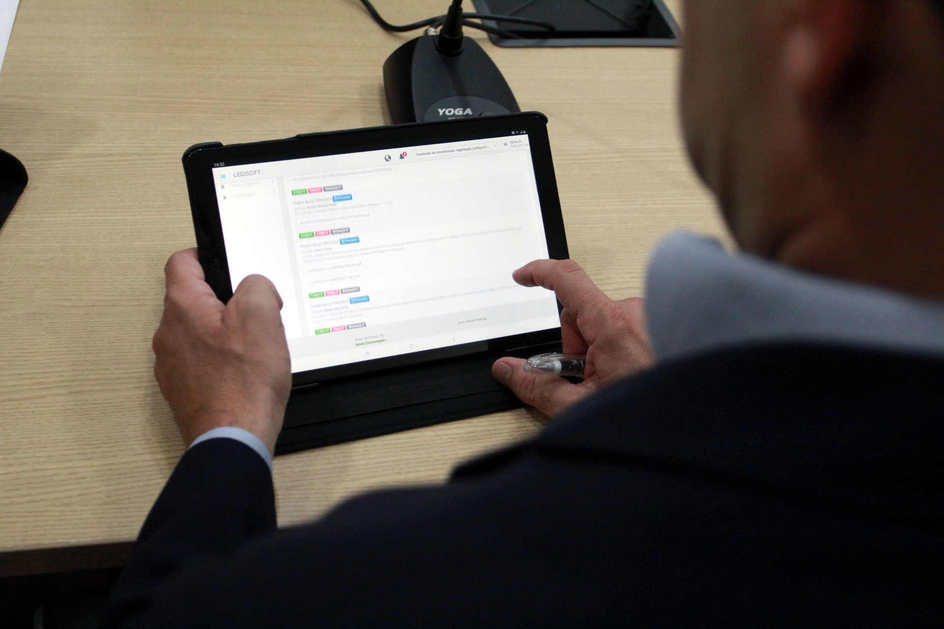 CCJ dá pareceres favoráveis a oito projetos de lei