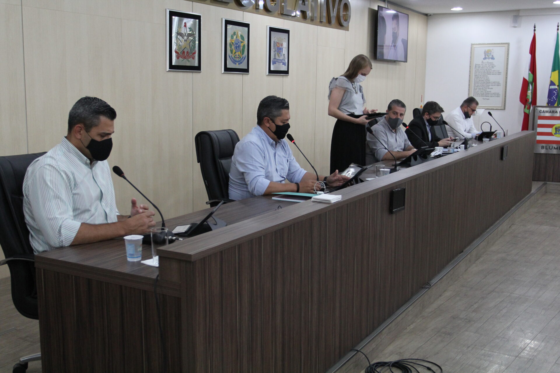 CCJ se reúne pela primeira vez no ano e analisa 13 projetos de lei