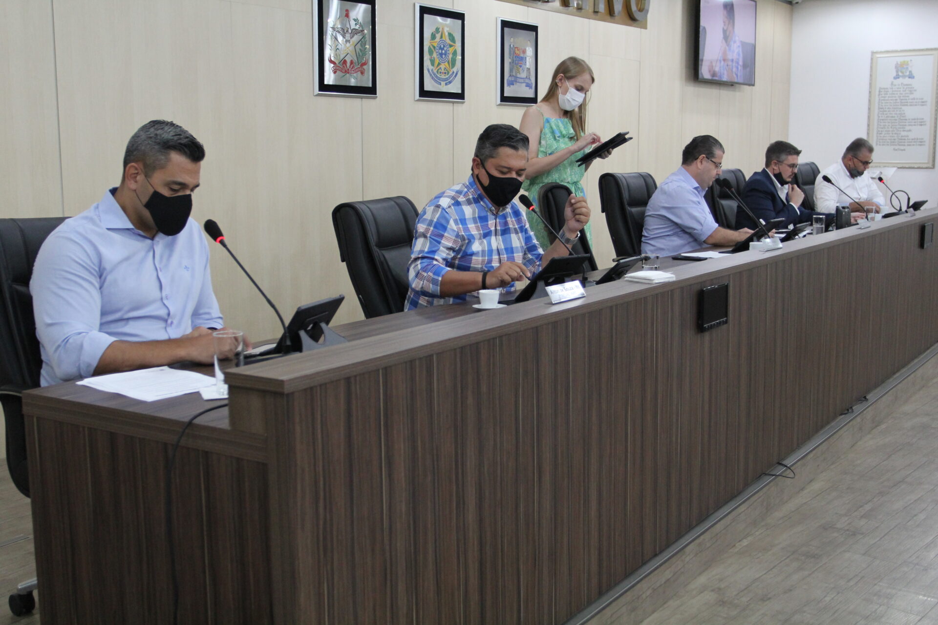 CCJ encaminha onze projetos de lei para parecer jurídico