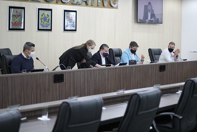 CCJ analisa 12 projetos de lei nesta terça-feira