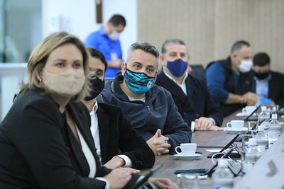 Aprovado projeto de lei que flexibiliza regras do serviço de táxi em Blumenau