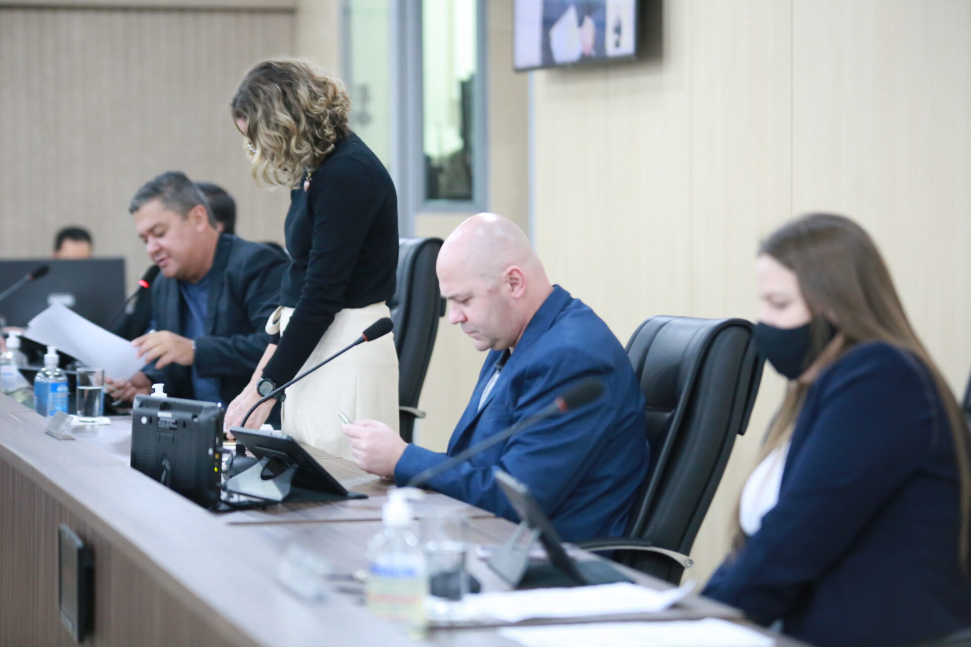 Promulgada resolução que constitui CPI para investigar possível descumprimento do contrato pela Blumob