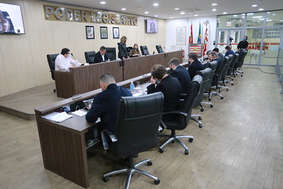 Aprovado projeto que institui o Abril Laranja como mês de prevenção à crueldade contra animais