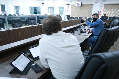 Cinco projetos de lei passam pelas comissões de Educação, Transportes e Agricultura