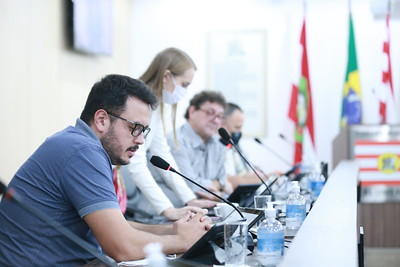 Três projetos de lei recebem pareceres favoráveis da Comissão de Finanças