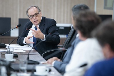 Diretor da Agir confirma à CPI do Transporte a necessidade de mudança do contrato entre a Blumob e o Município