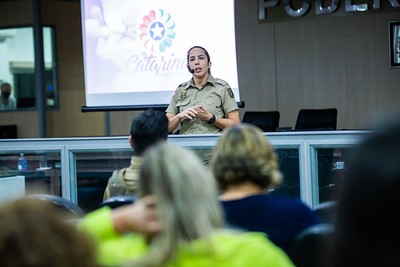 Rede Catarina de Proteção à Mulher é tema da 1ª palestra da Procuradoria Especial da Mulher