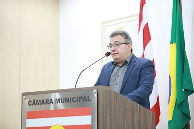 Presidente da CDL Blumenau ocupa tribuna e fala sobre os 55 anos da entidade