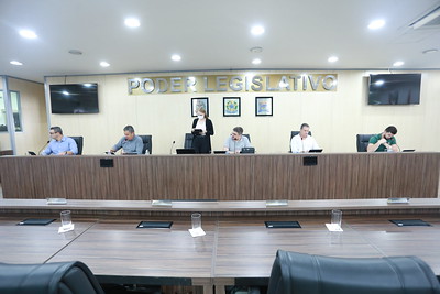 CCJ encaminha para parecer jurídico projeto que revoga gratuidades do transporte coletivo