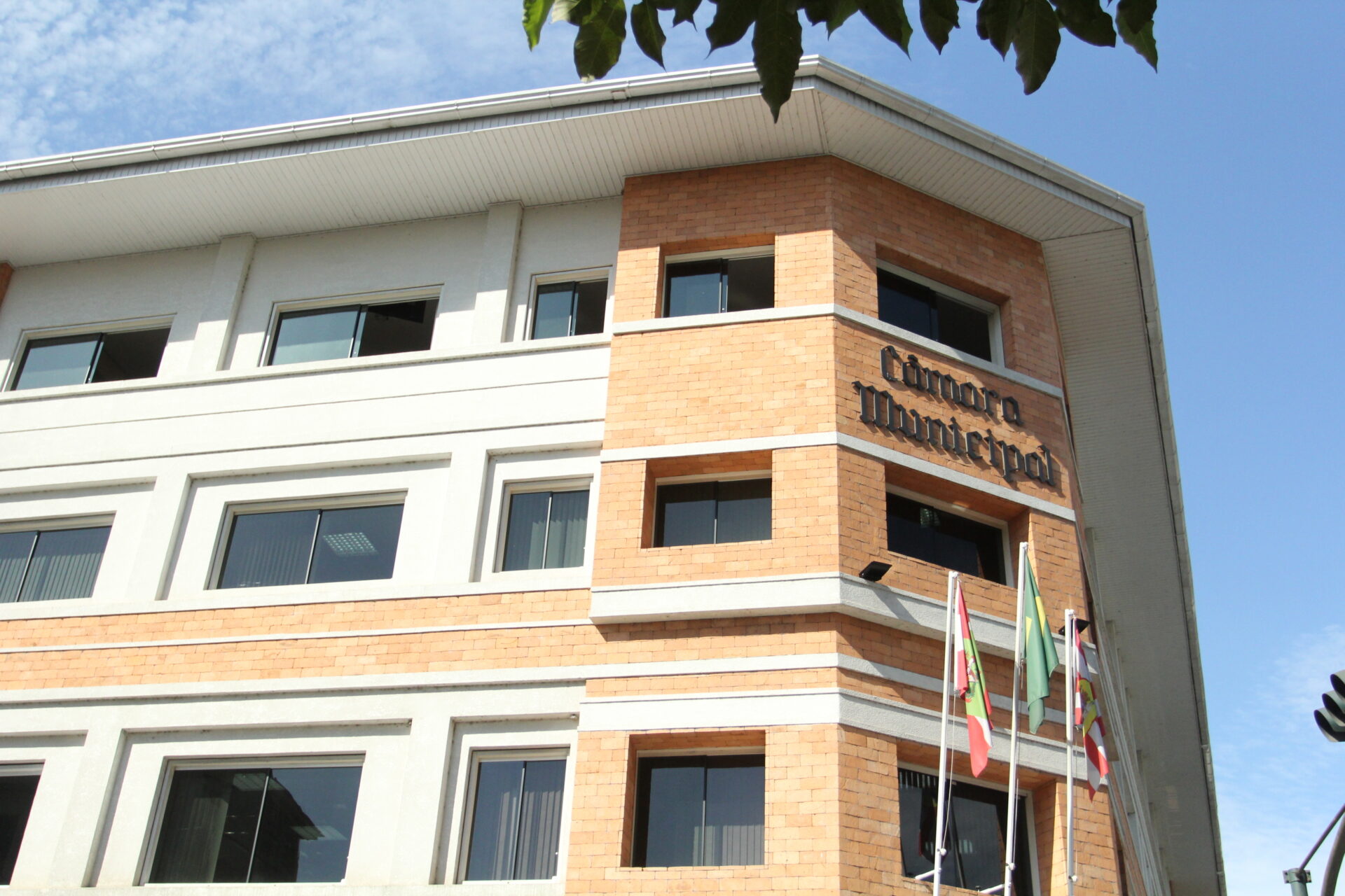 Poder Legislativo de Blumenau estará fechado nesta segunda e terça-feira