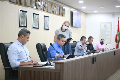 CCJ analisa 11 projetos de lei e 19 projetos de decreto legislativo