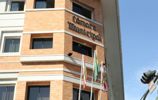 Legislativo de Blumenau divulga agenda para o mês de maio