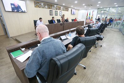 Aprovado projeto que obriga colocação de placas em estabelecimentos de saúde sobre entrega legal de bebês para adoção
