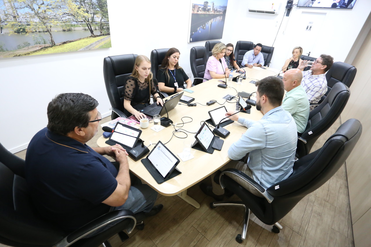 Comissão de Finanças dá pareceres favoráveis a seis projetos de lei