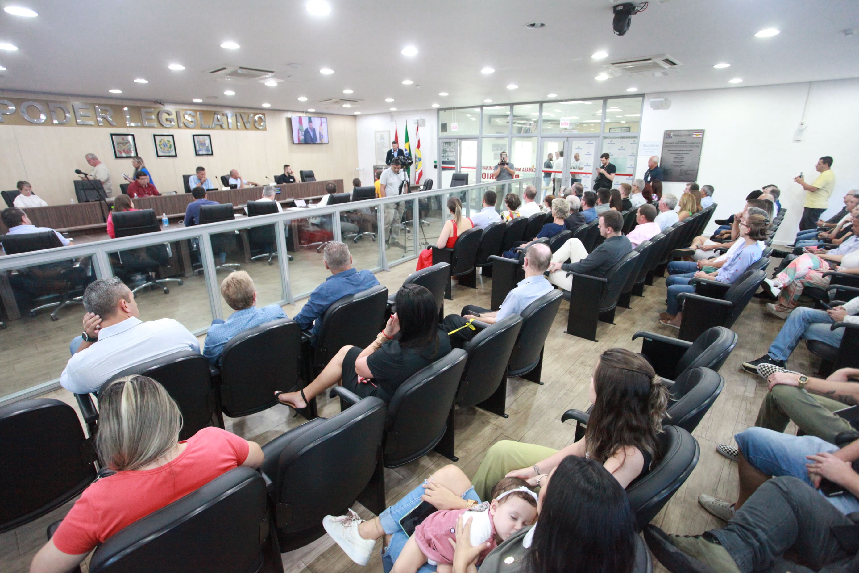 Câmara aprova projeto que denomina rua no bairro Velha Central em redação final