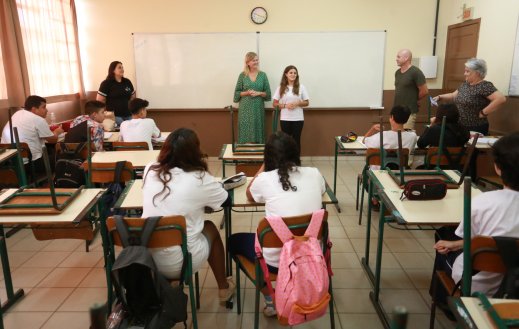Câmara Mirim faz visitas às escolas promovendo integração com equipe gestora e vereadores mirins 