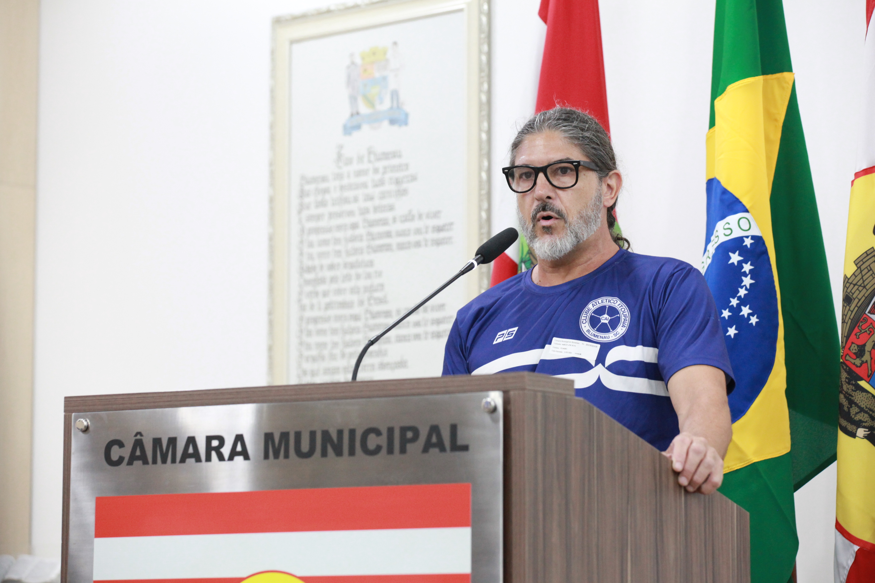 Presidente do Clube Atlético Itoupava pede na tribuna da Câmara apoio para oferecer escolinha de futebol gratuita