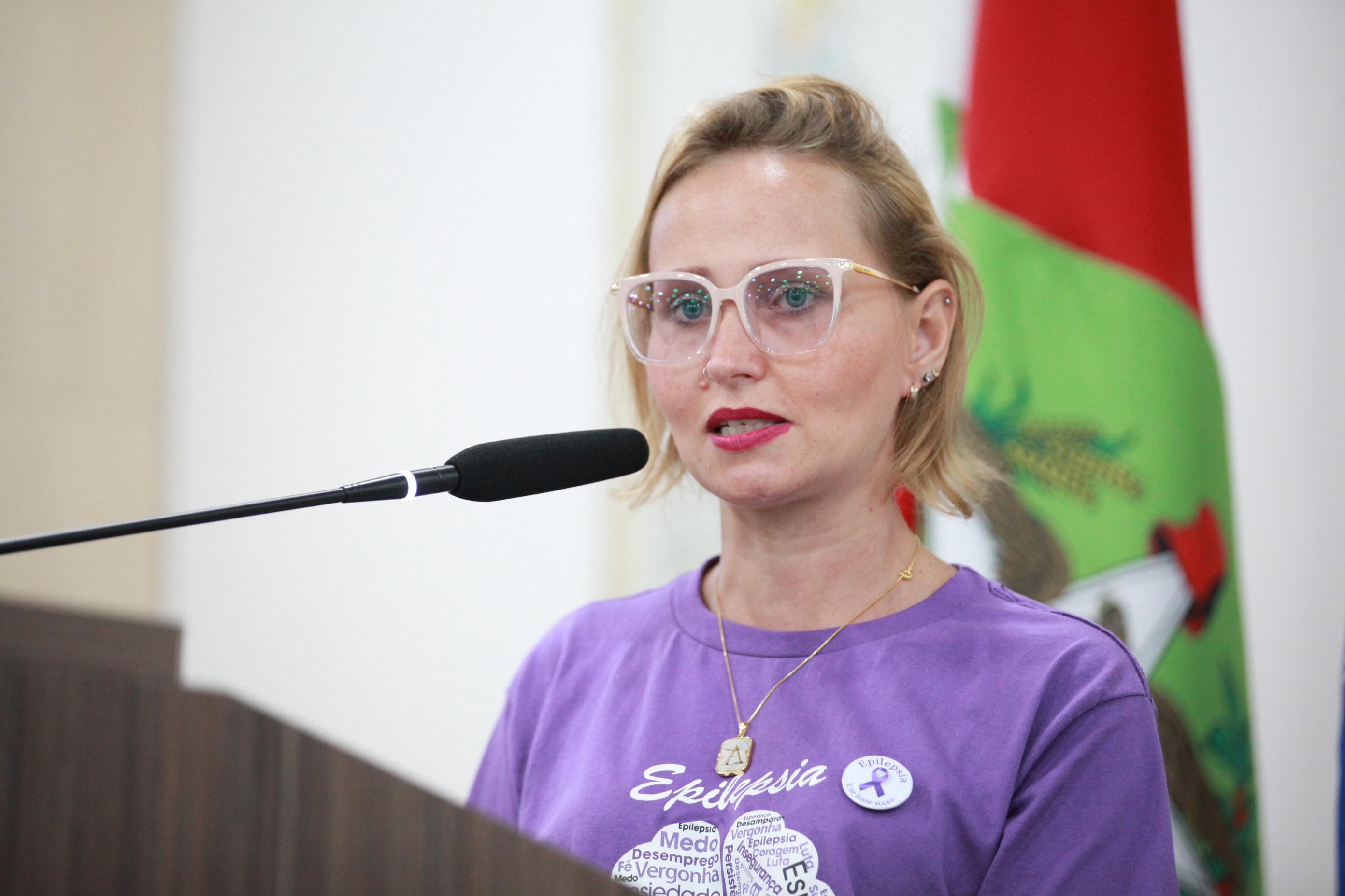 Integrante da comissão do Março Roxo fala sobre a epilepsia e o combate ao preconceito contra as pessoas com a doença