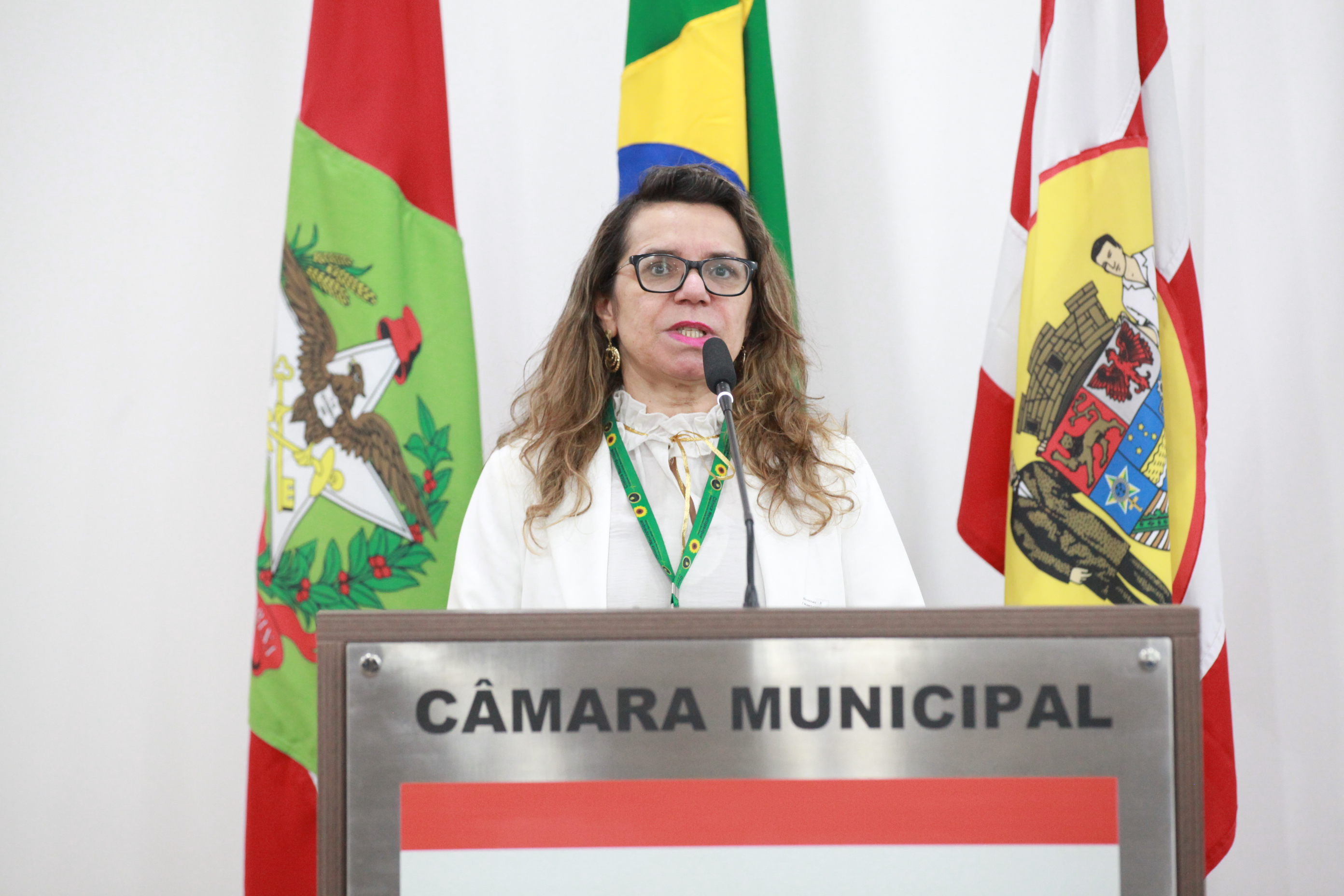 Neuroterapeuta fala na tribuna sobre os desafios do TDAH e defende projeto de lei sobre o cordão de girassol