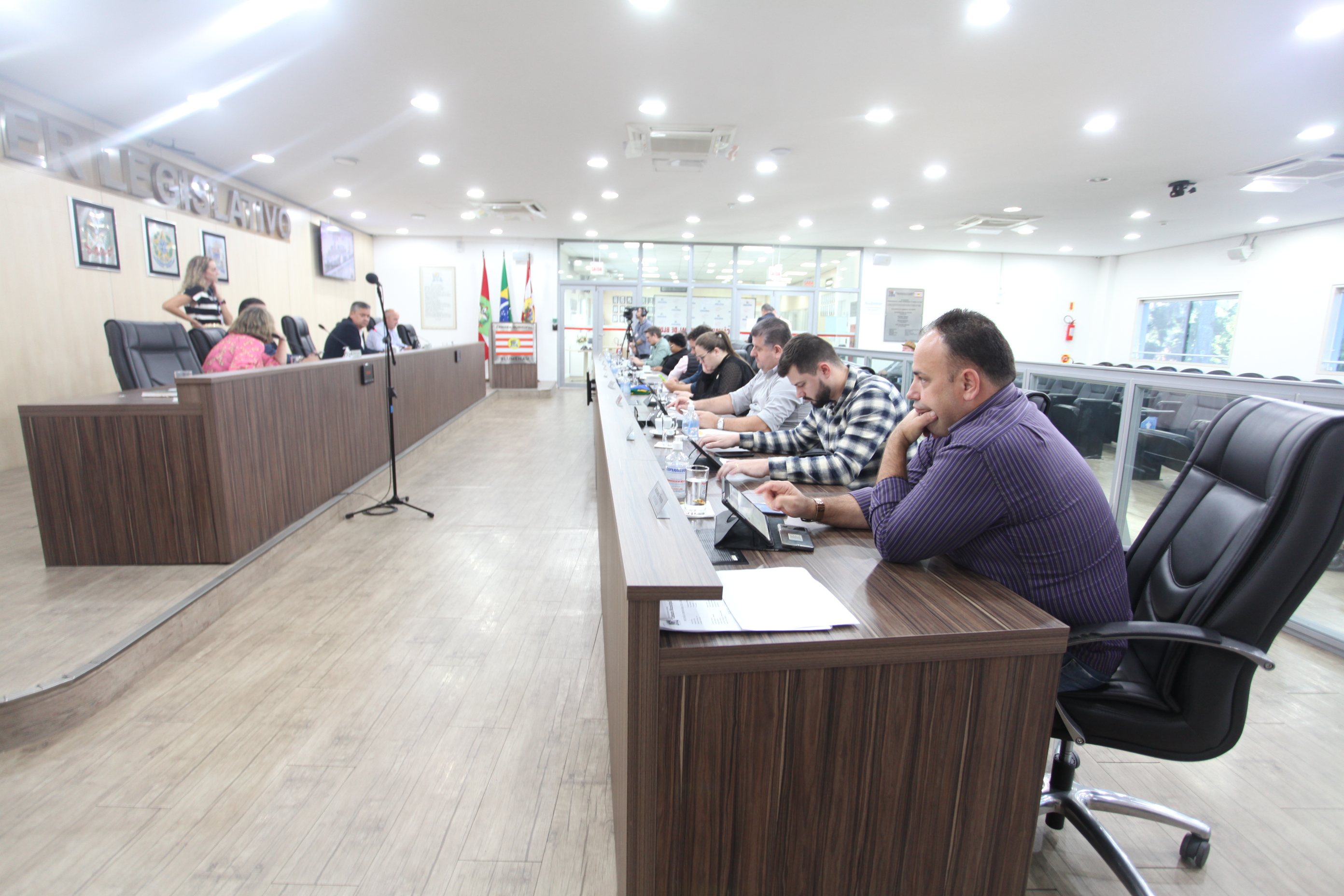 Câmara aprova novos pisos vencimentais de servidores de quatro categorias da área da saúde