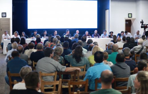 Cerca de 170 pessoas participam de Sessão Itinerante da Câmara de Blumenau na região do Garcia