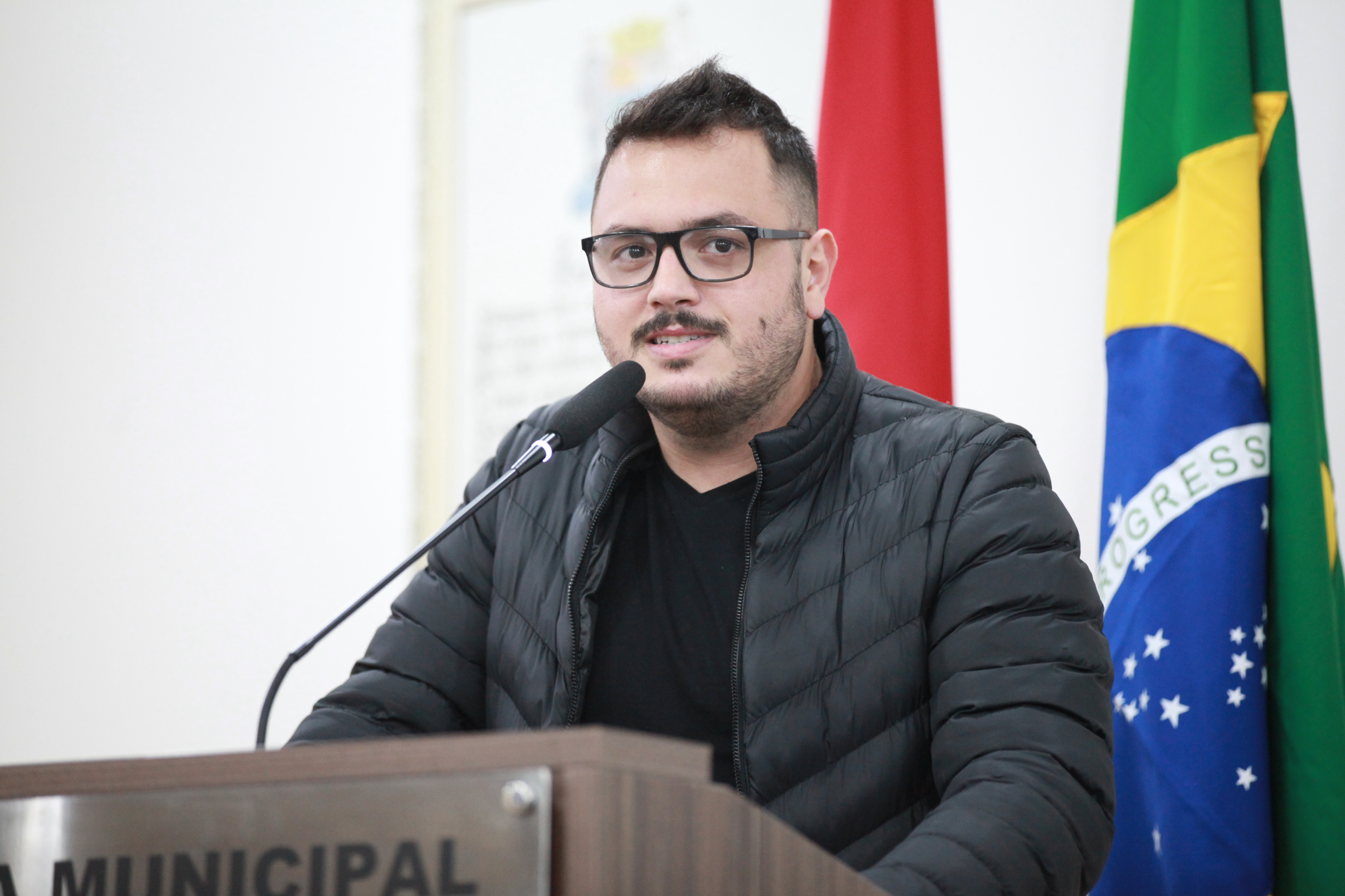 Vereador suplente João Paulo Taumaturgo assume vaga na Câmara de Blumenau