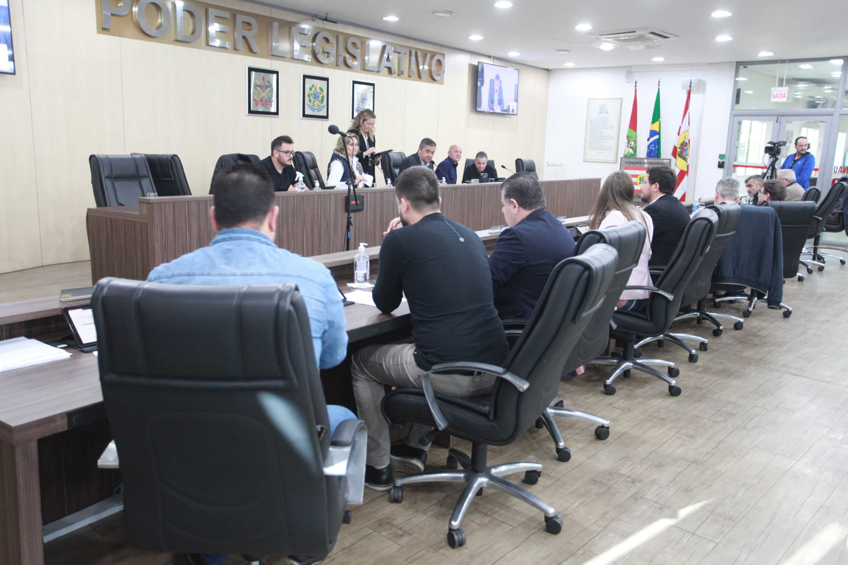 Resumo dos pronunciamentos dos vereadores 20/06