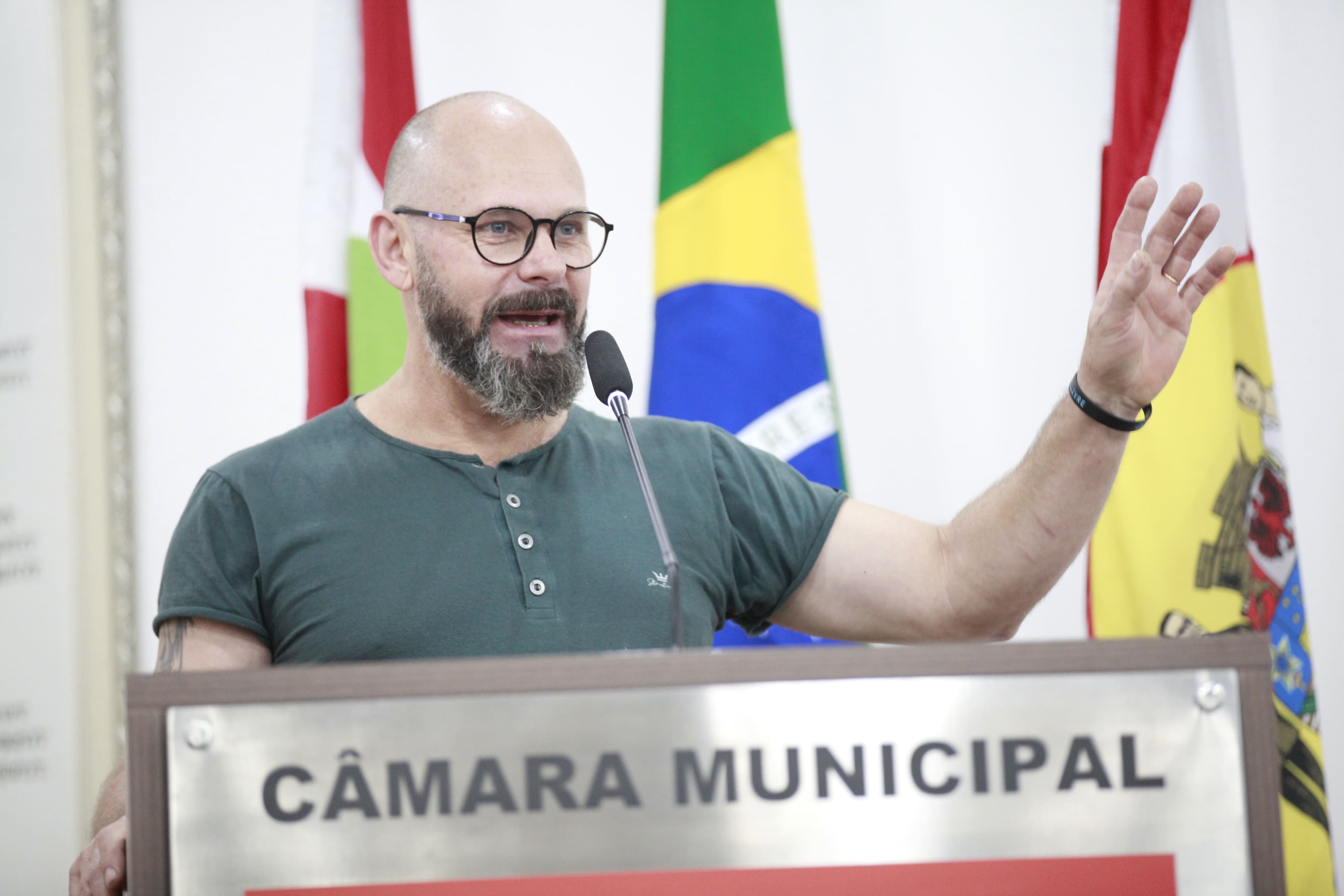 Vereador suplente Marciano Tribess assume cadeira na Câmara de Blumenau pelo Podemos