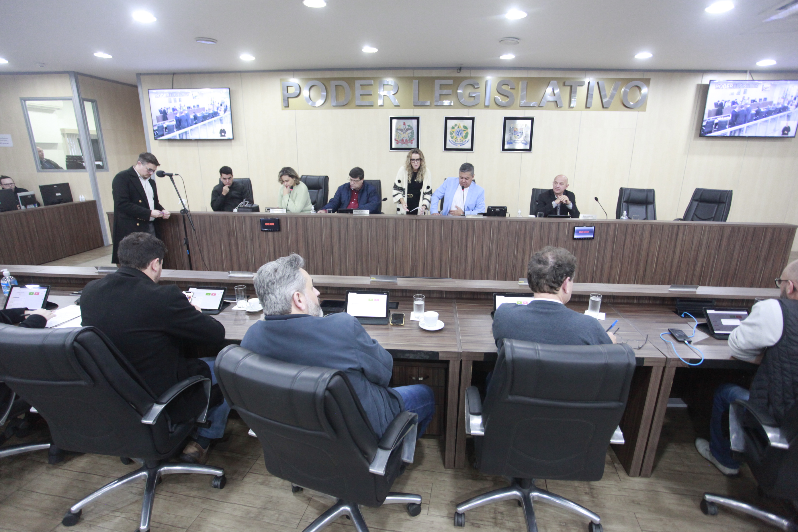 Câmara aprova requerimento que solicita esclarecimentos da Celesc quanto a falta de energia elétrica no município