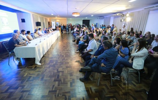 Sessão Itinerante da Câmara de Vereadores reúne cerca de 130 pessoas do bairro Escola Agrícola e região