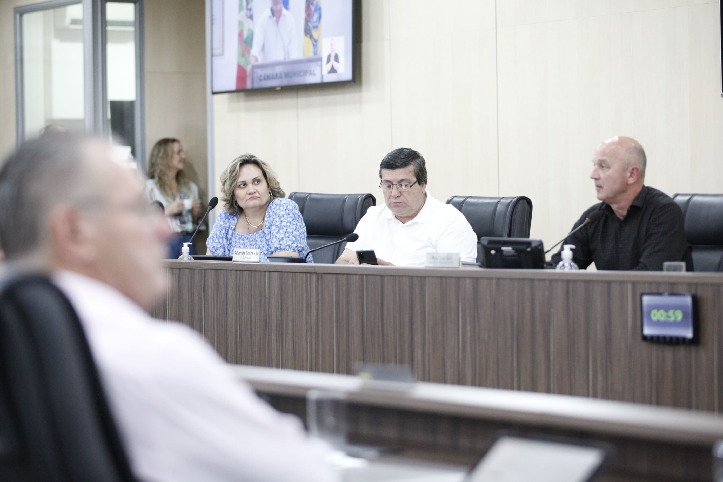 Resumo dos pronunciamentos dos vereadores 28/11