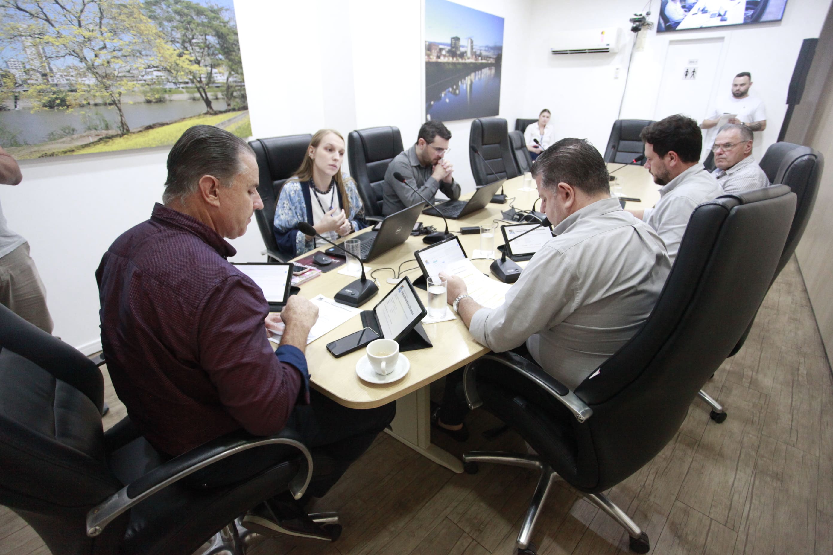 CCJ e Finanças emitem pareceres favoráveis a três Projetos de Lei e dois Decretos Legislativos