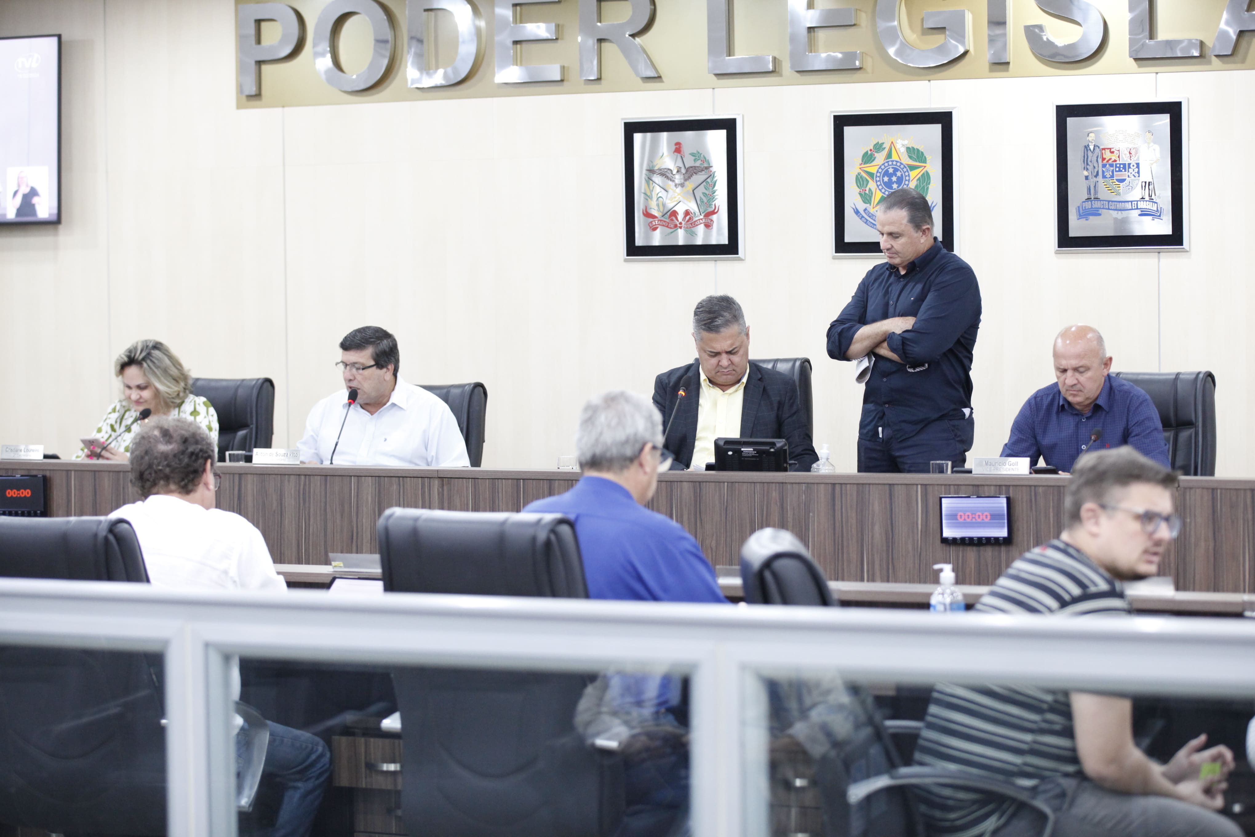 Vereadores aprovam convocação do presidente do Samae para esclarecimentos sobre falta de água na cidade