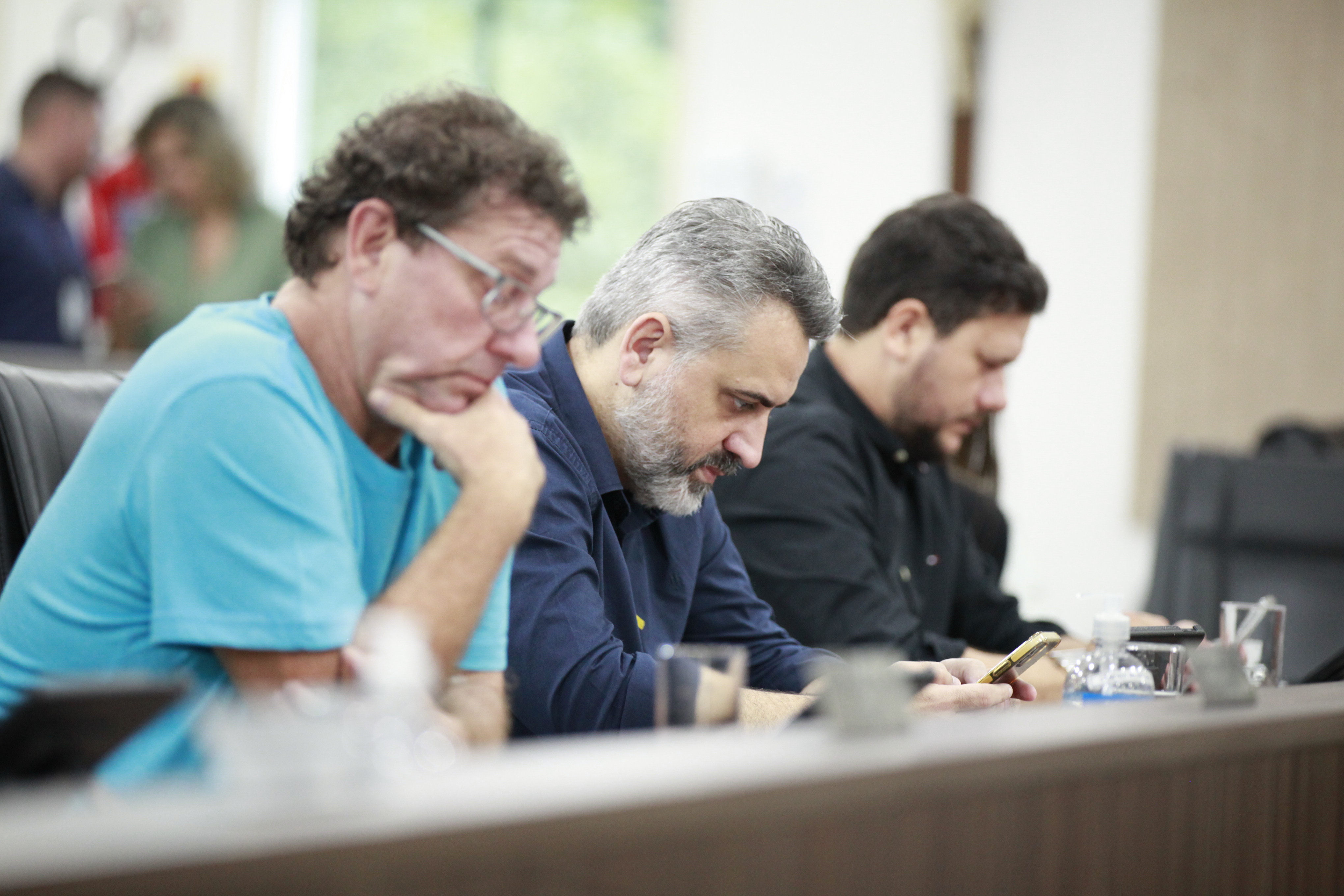 Resumo dos pronunciamentos dos vereadores 30/04