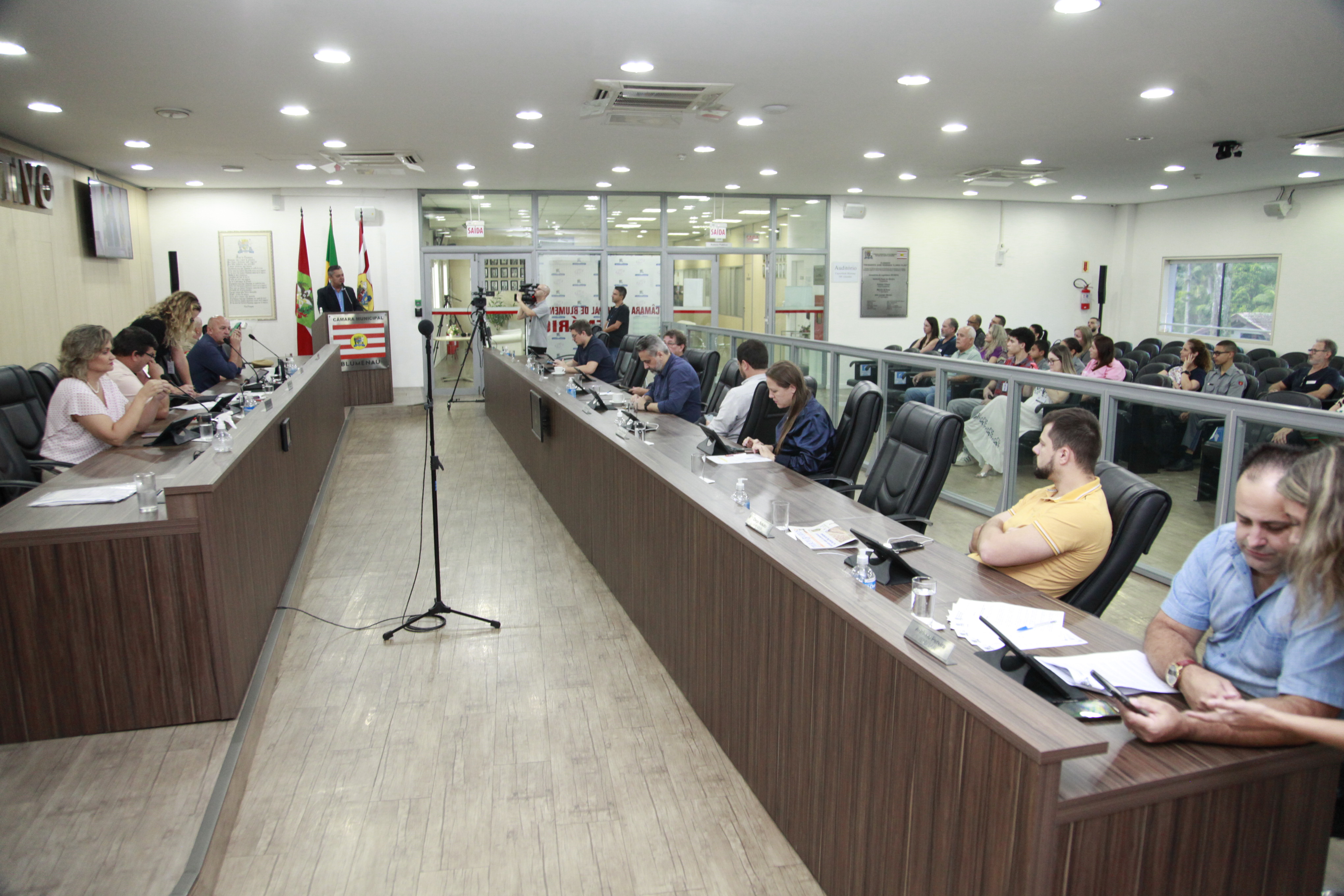 Câmara de Blumenau aprova sete projetos de lei em redação final