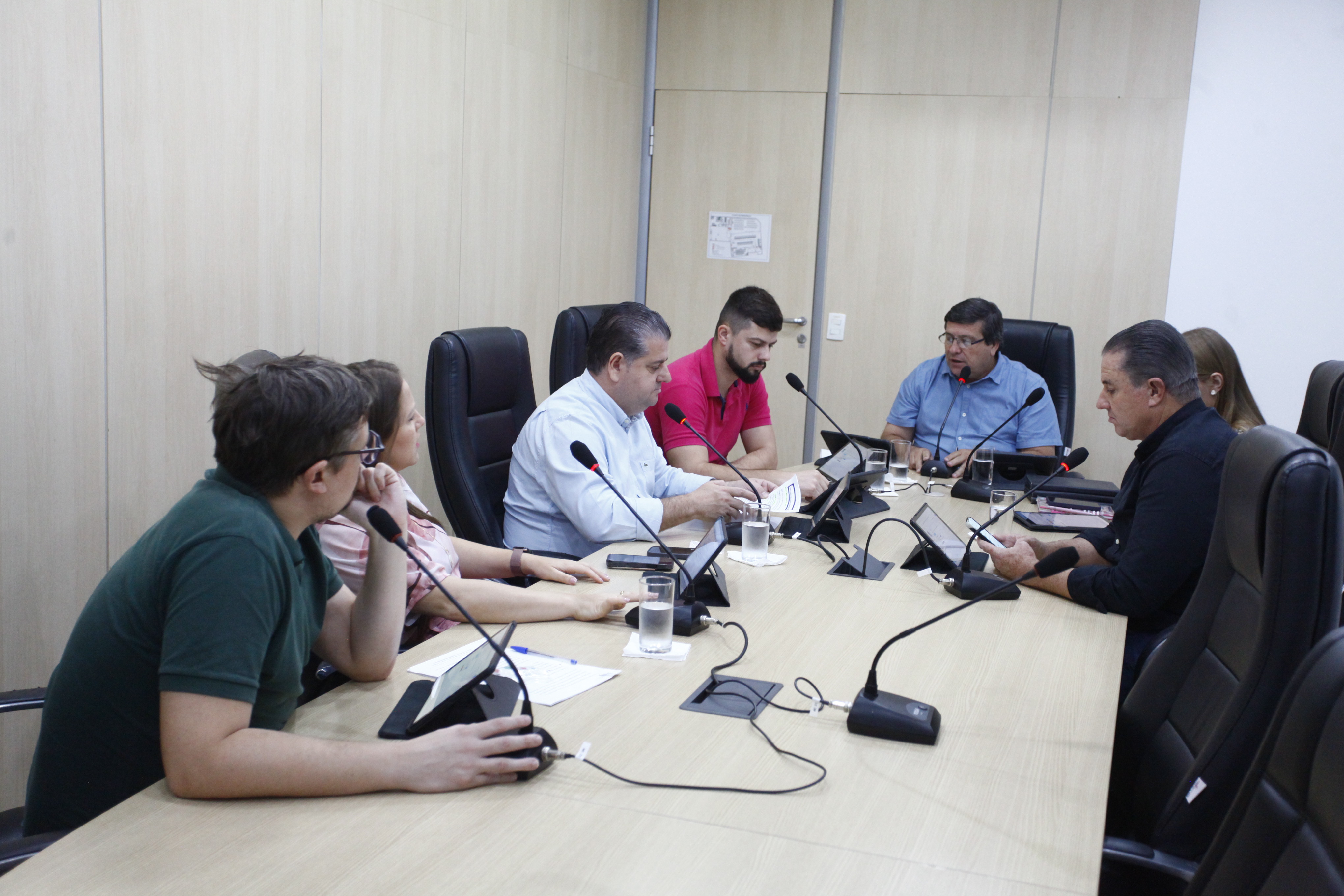 Comissão Especial da Câmara dá parecer favorável à Proposta de Emenda à Lei Orgânica do Município de autoria do Poder Executivo