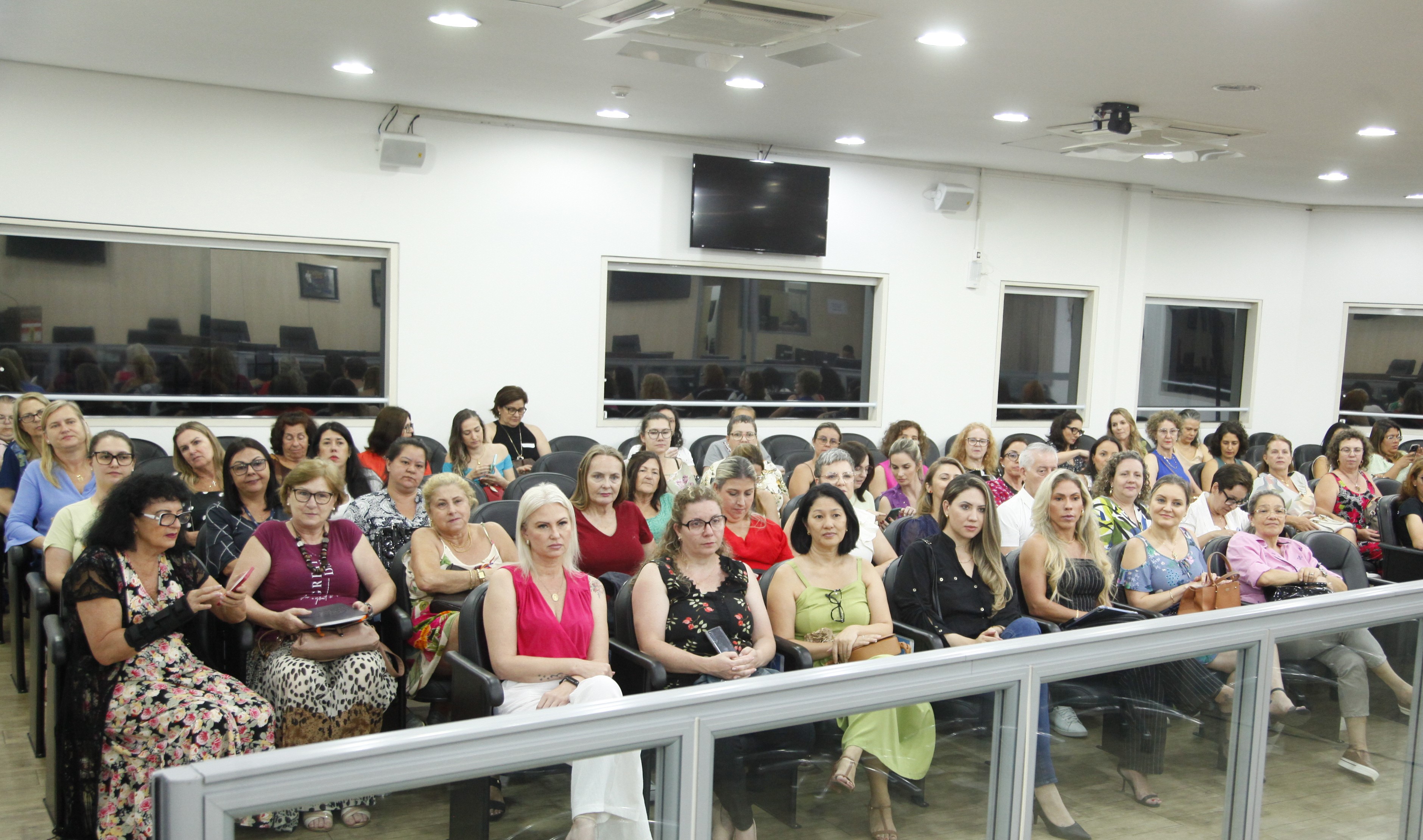 Câmara de Vereadores sedia abertura da 4ª edição da Semana do Empreendedorismo Feminino