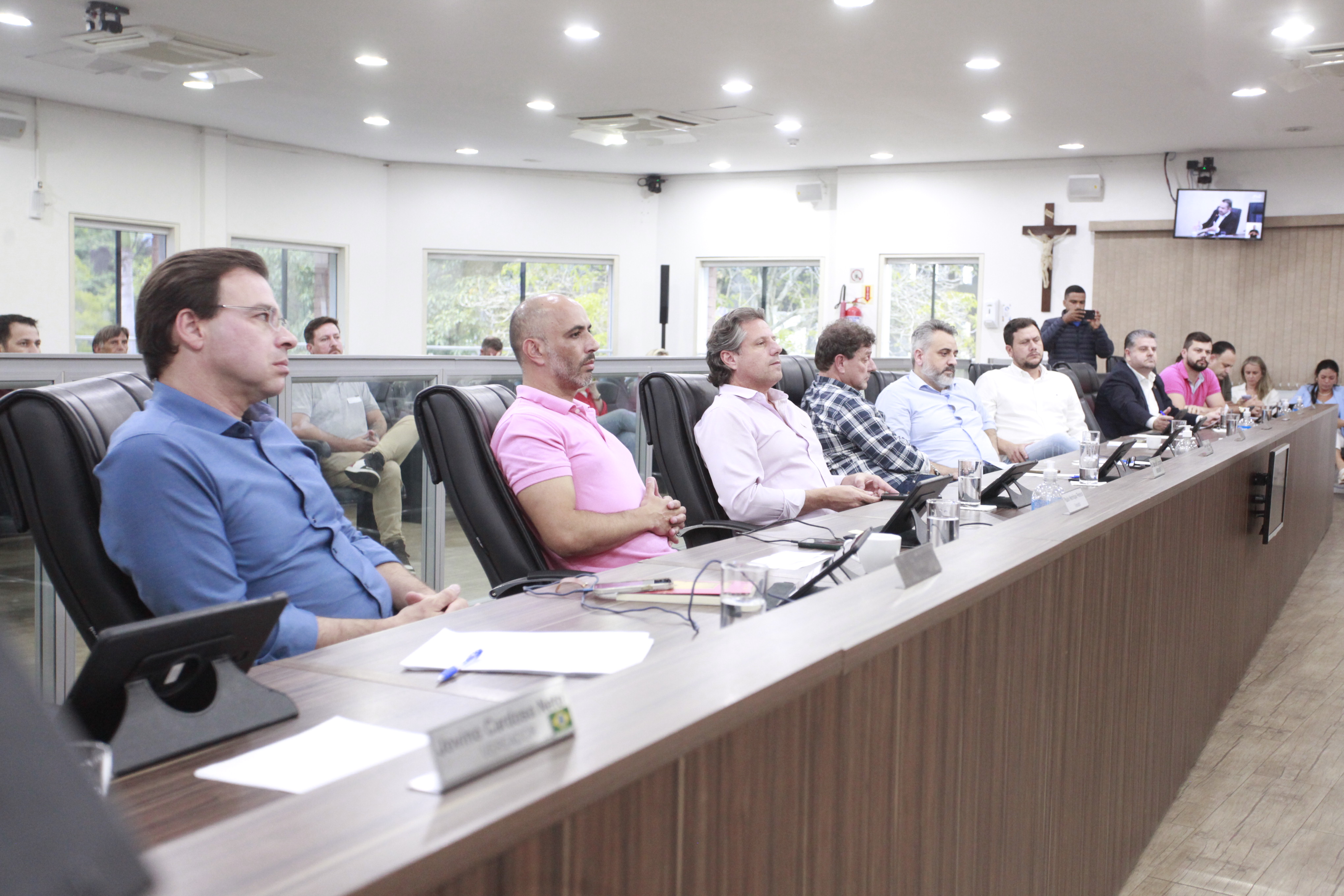 Câmara de Vereadores aprova sete projetos nesta terça-feira