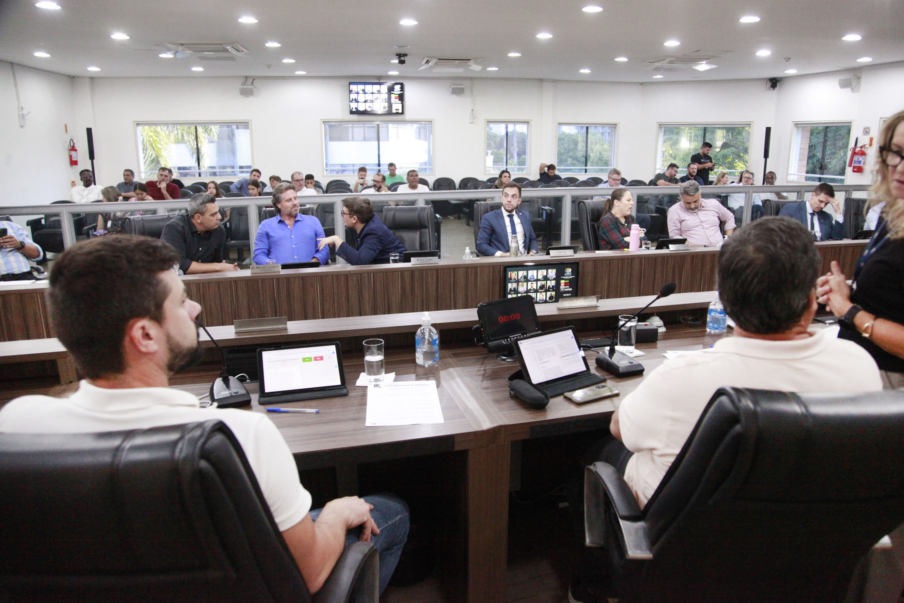 Vereadores aprovam projeto que busca reduzir custos da prefeitura com eventos ligados à causa animal