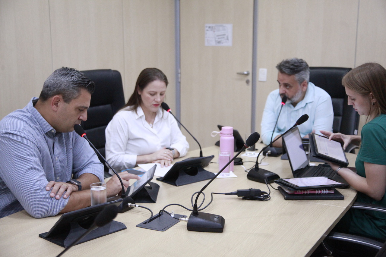 Comissão da Câmara convoca Samae, BRK e AGIR para explicar alta na tarifa de esgoto Comissão da Câmara convoca Samae, BRK e AGIR para explicar alta na tarifa de esgoto