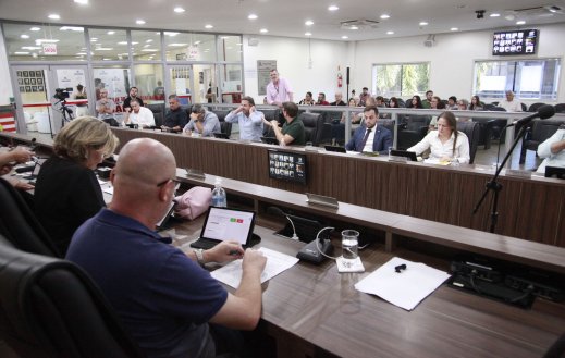 Confira o resumo dos pronunciamentos dos vereadores na sessão ordinária desta quinta-feira (3)   