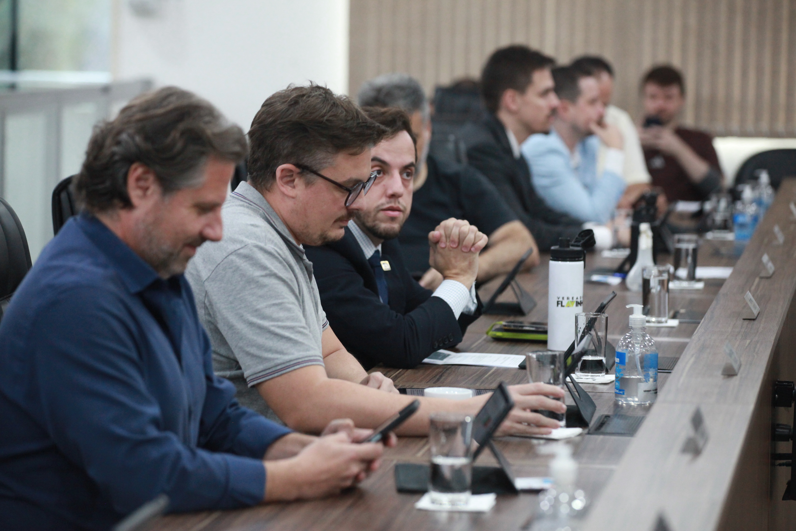 Confira os projetos e proposições aprovados na sessão desta terça-feira (20)