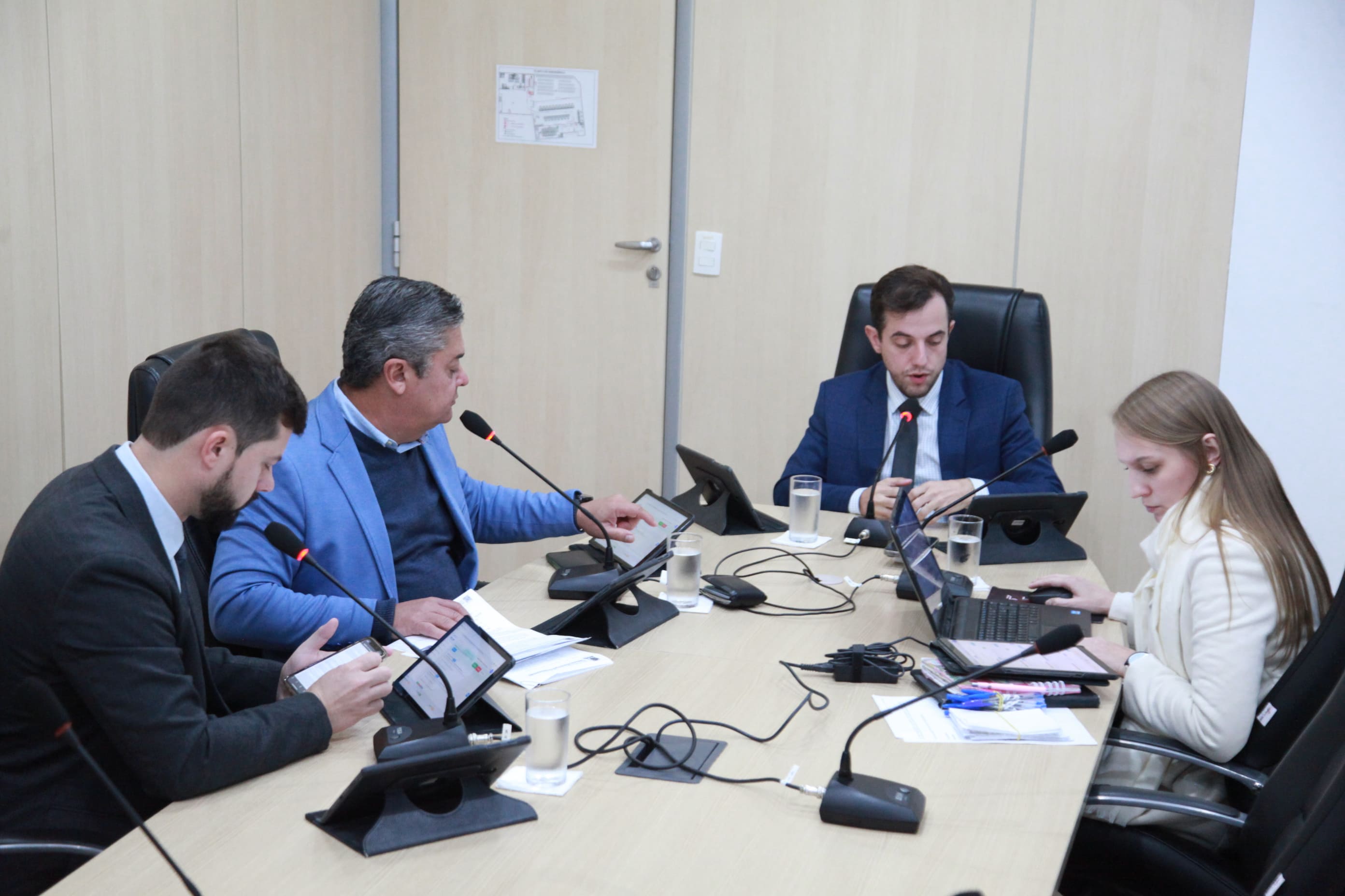Comissões de Educação, Transportes e Turismo concluem análise de 22 propostas Comissões de Educação, Transportes e Turismo concluem análise de 22 propostas