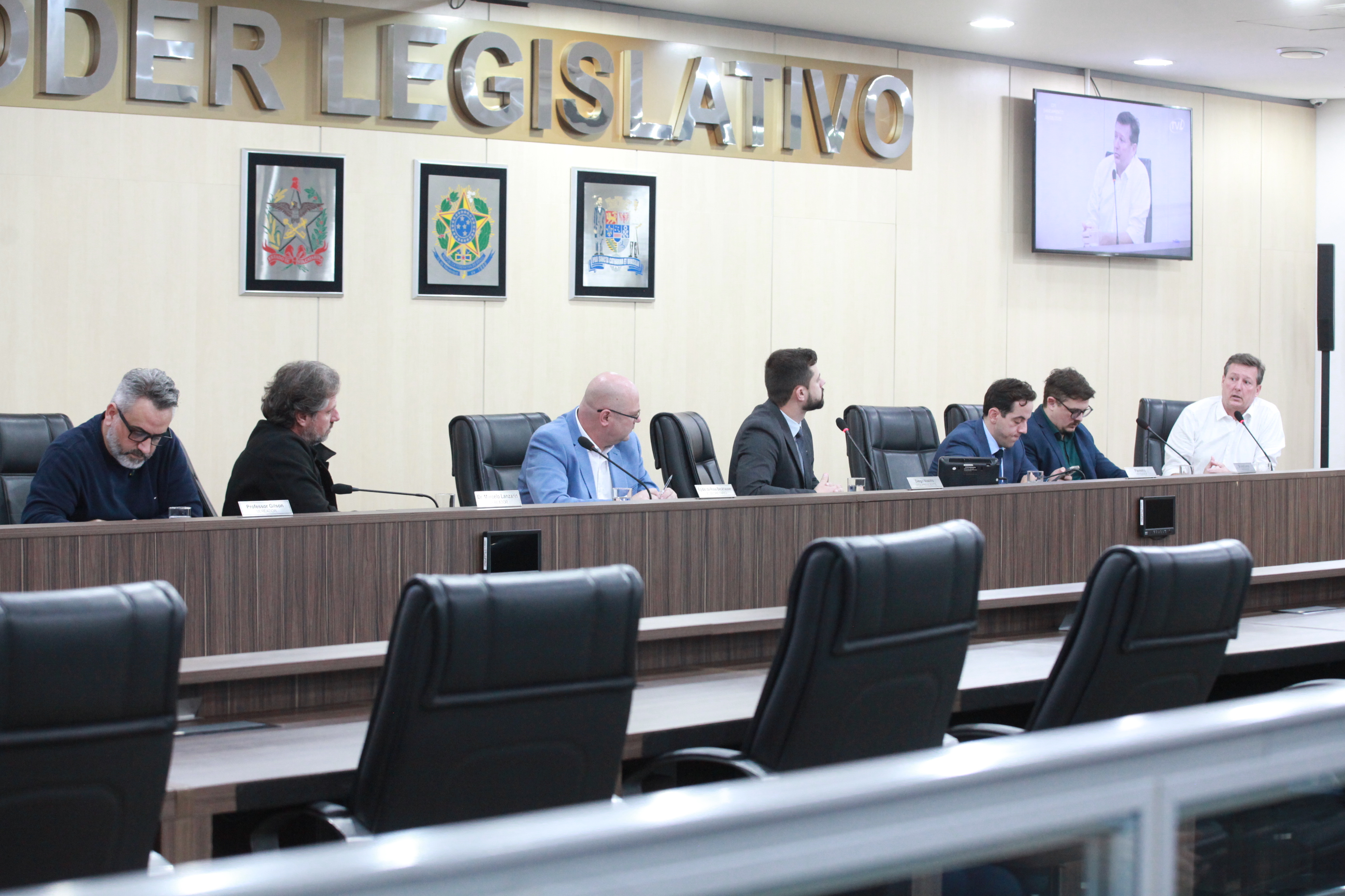 Diretor da BRK expõe promessas não cumpridas pela Prefeitura e detalha impasses no contrato de esgoto