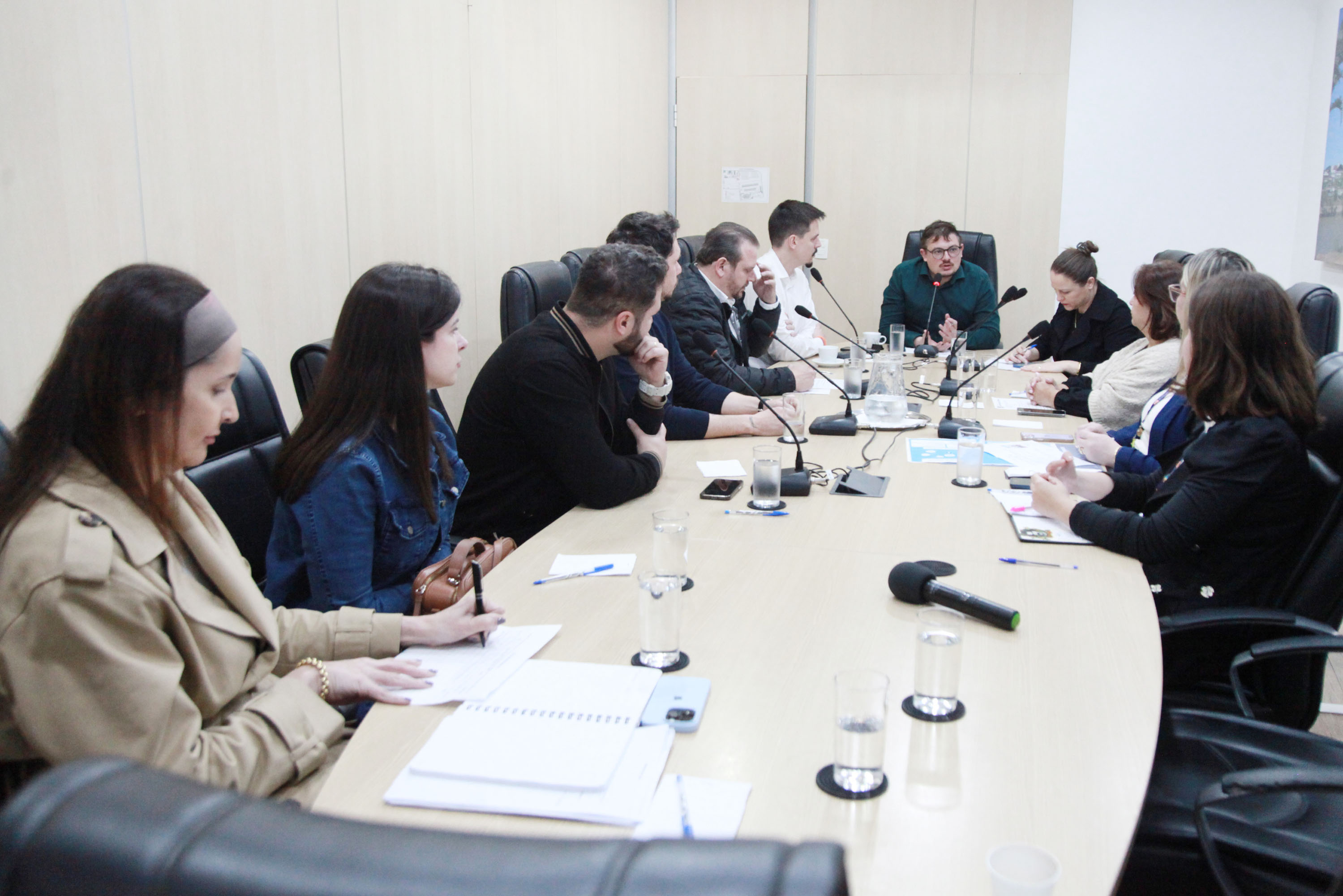 Comissão da Câmara une forças para cuidar da saúde mental dos jovens nas escolas