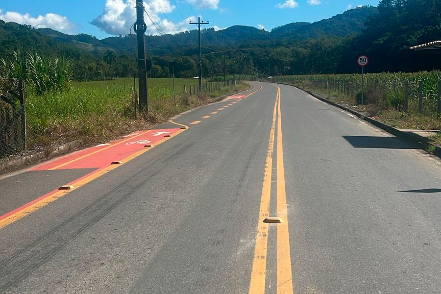 Obras de pavimentação serão entregues durante sessão itinerante da Câmara na Itoupava Central