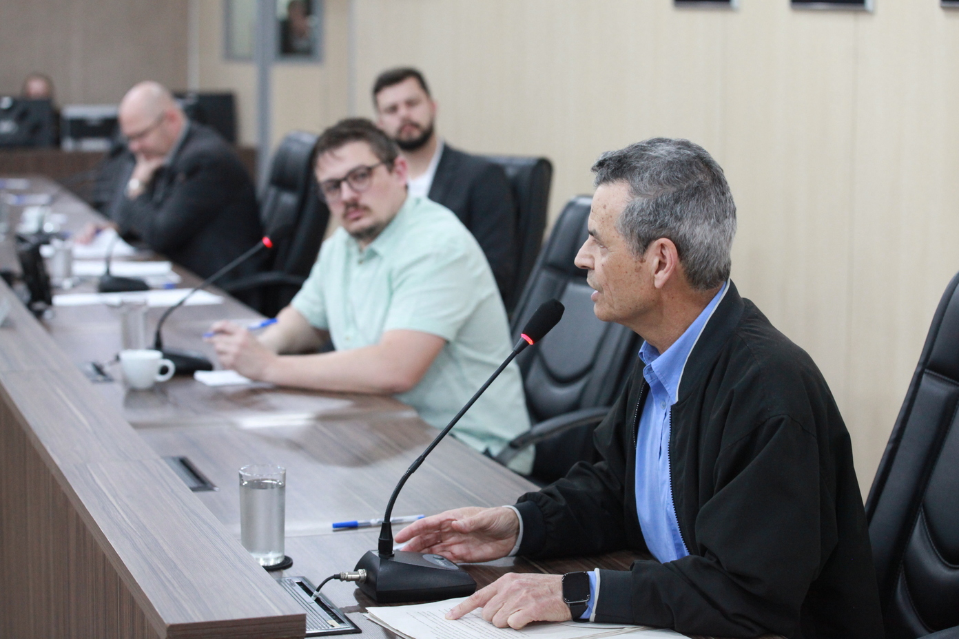 Representantes da Agir detalham aditivos e revisões tarifárias em CPI do Esgoto